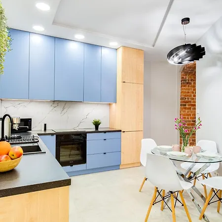 Appartamento Pleasant ~ 700m Main Square - Self Check-in 24h